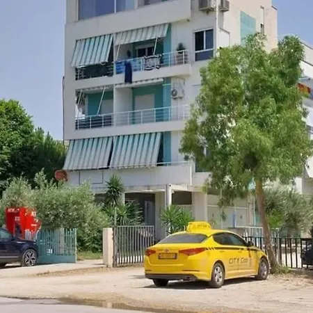 Rezidenca Radhima דירה Vlorë